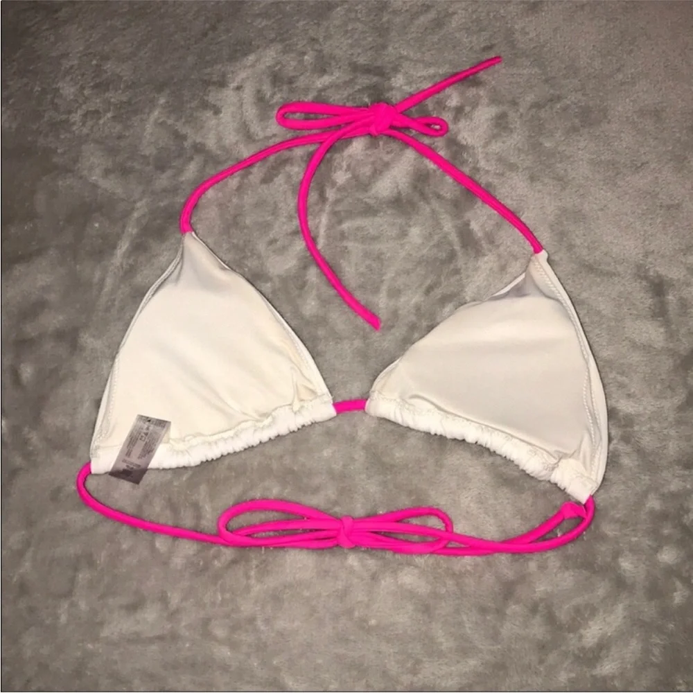 Victoria’s Secret Bikini Top